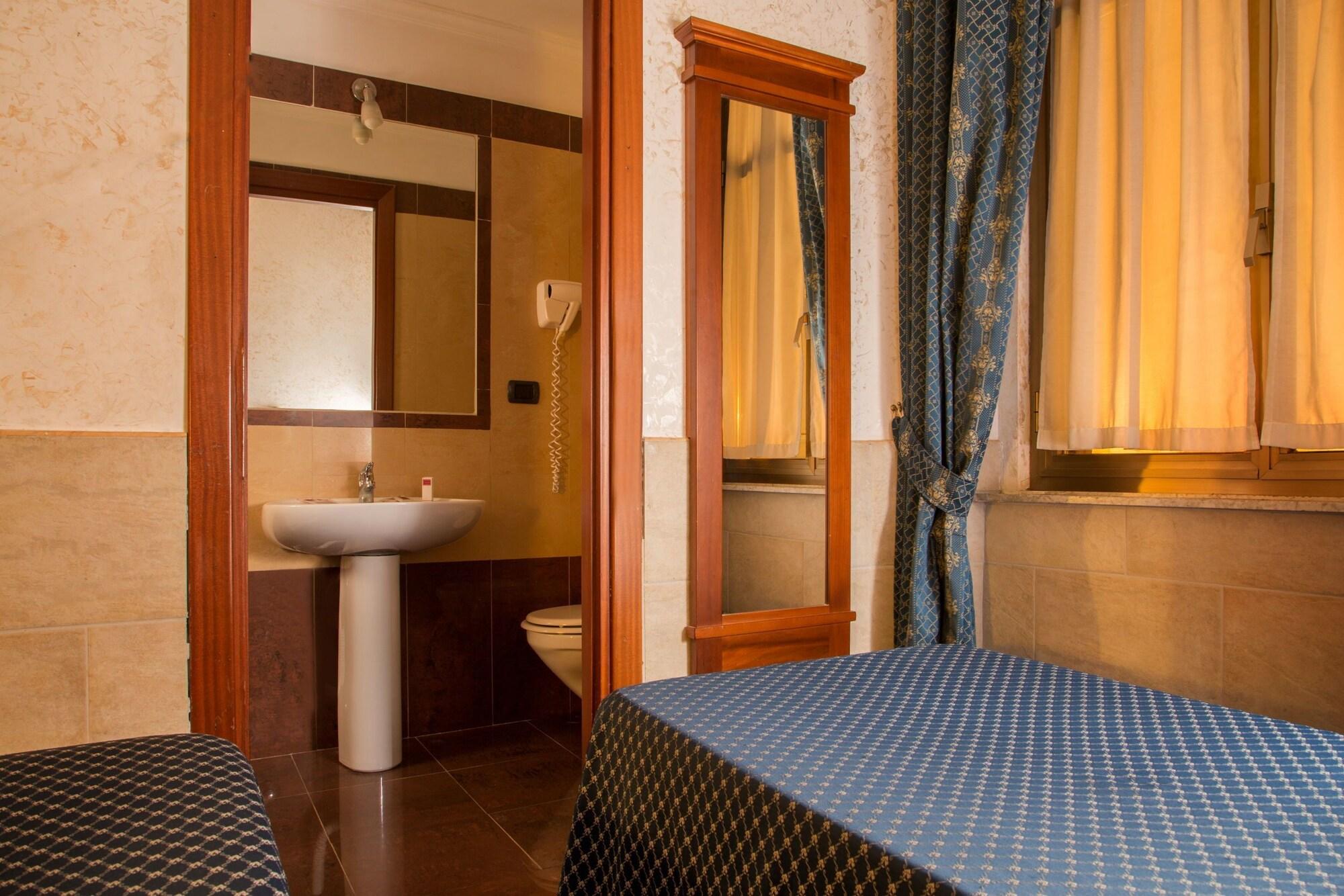 Hotel Luciani Rome Luaran gambar
