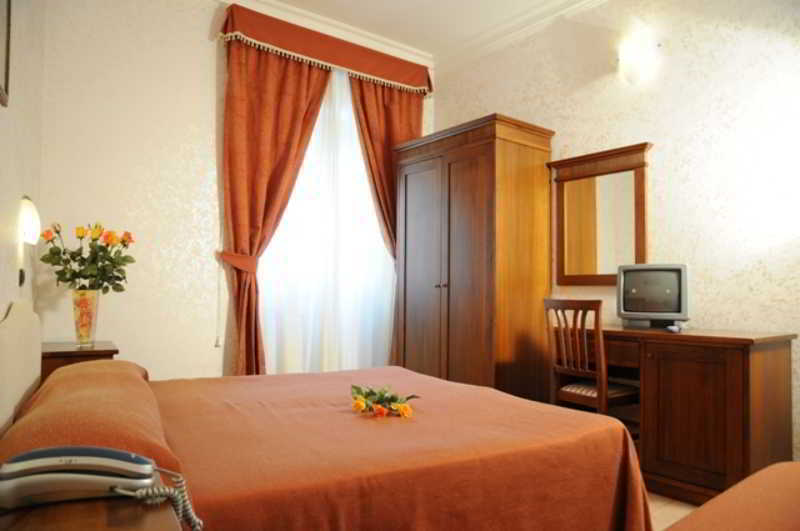 Hotel Luciani Rome Luaran gambar