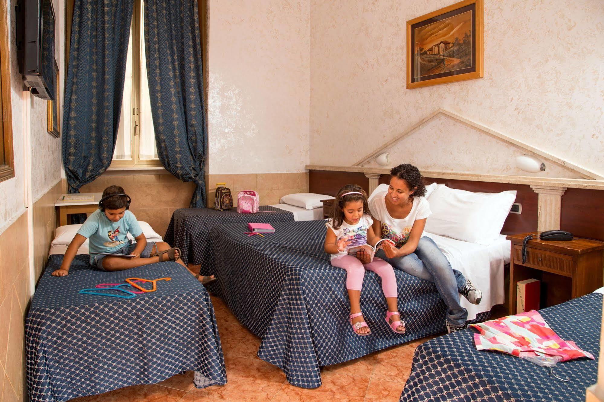 Hotel Luciani Rome Luaran gambar